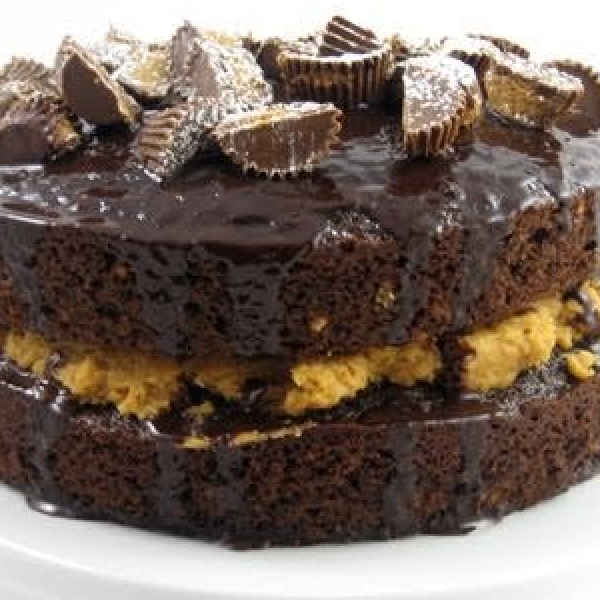 Chocolate Cake with Peanut Butter Filling and Chocolate Ganache