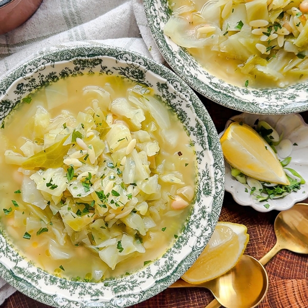 Lemon Cabbage soup