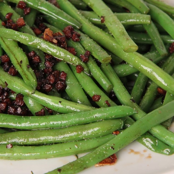 Pancetta and Balsamic Green Beans
