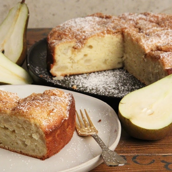 Pear Cardamom Cake